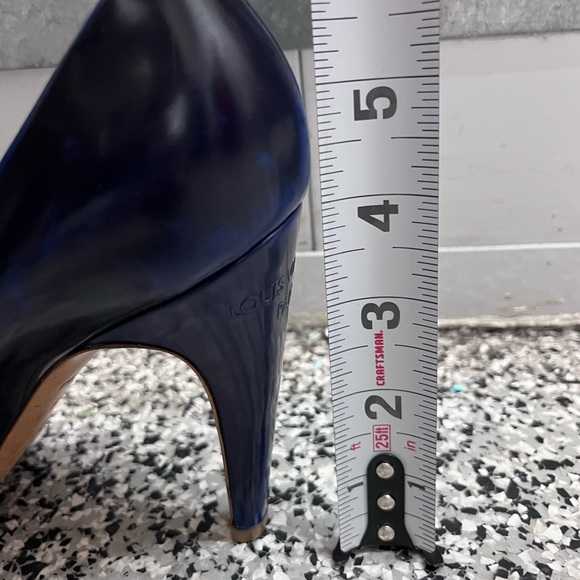 Authentic Louis Vuitton Navy Blue Leather Pumps - Picture 7 of 8